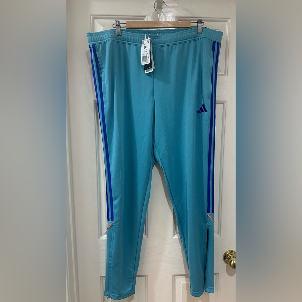 NWT Adidas Men’s Aeroready Tapered Leg Elastic Waist Pants 2XL